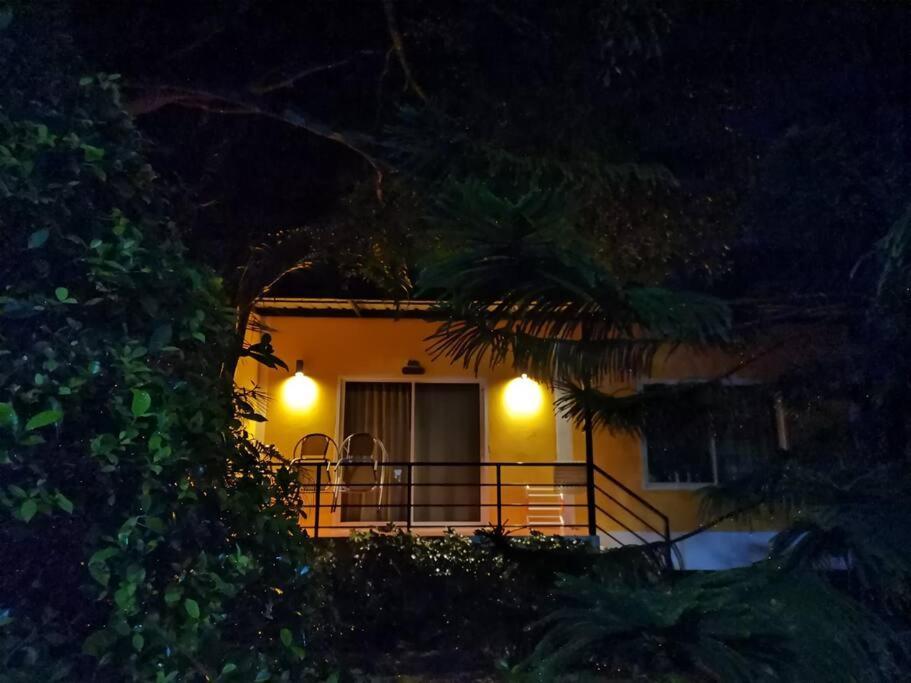 Ao Nang Little Yellow House- Aonang מראה חיצוני תמונה