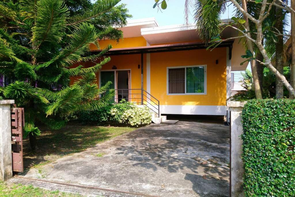 Ao Nang Little Yellow House- Aonang מראה חיצוני תמונה